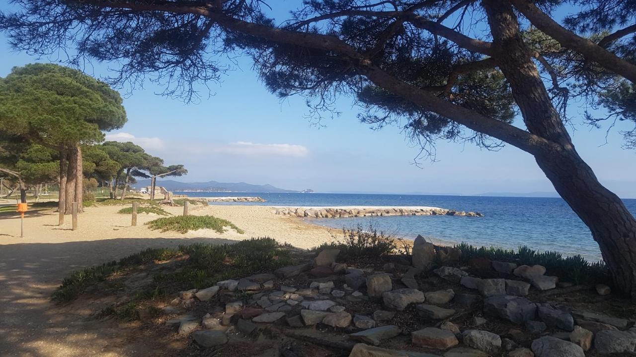 Super Croisette II La Londe-les-Maures Bagian luar foto